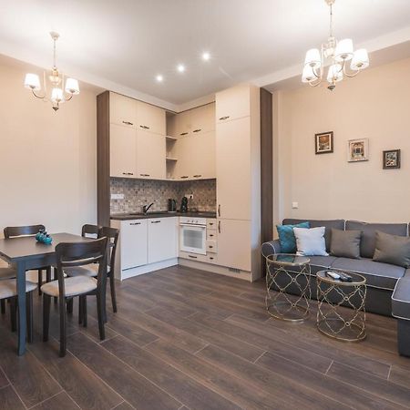 1001 Nights - 2Bd Luxury Apartment In Central ソフィア エクステリア 写真