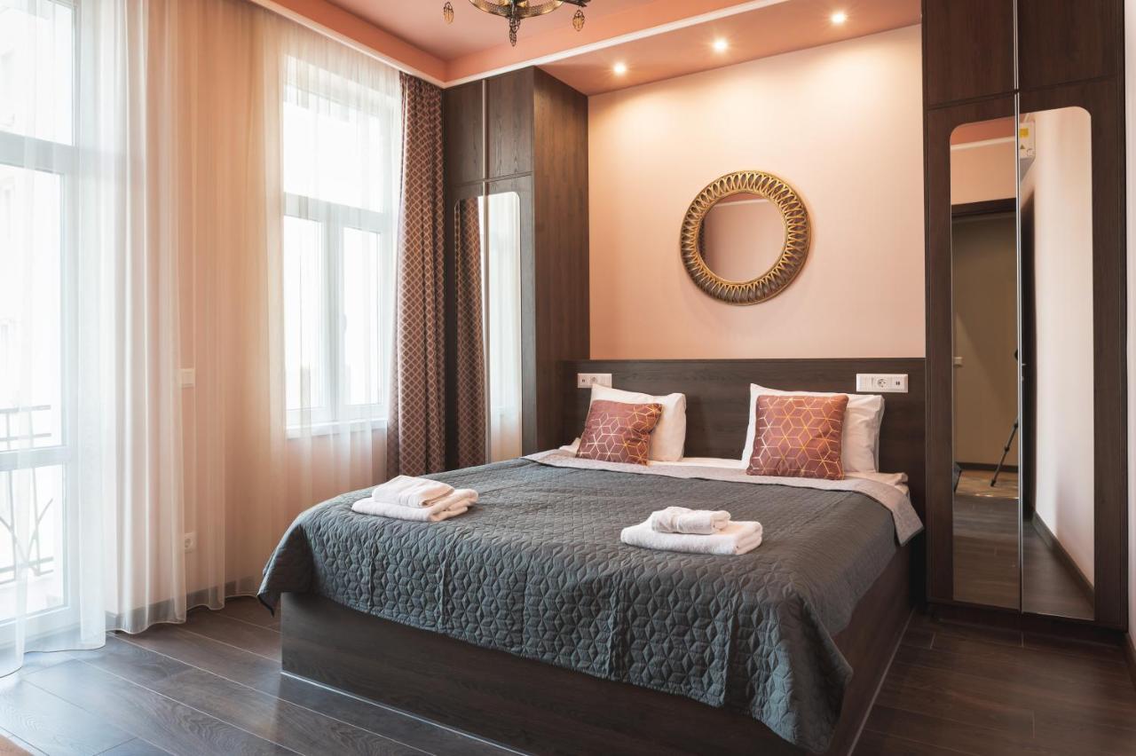 1001 Nights - 2Bd Luxury Apartment In Central ソフィア エクステリア 写真